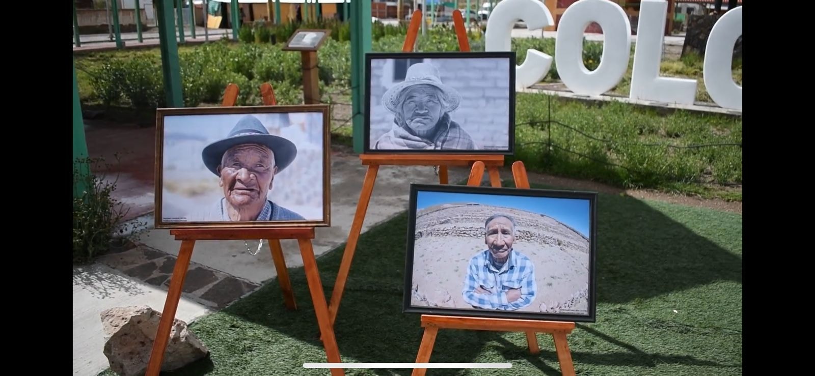 El proyecto incluyó una muestra de fotografías de los habitantes de Colchane